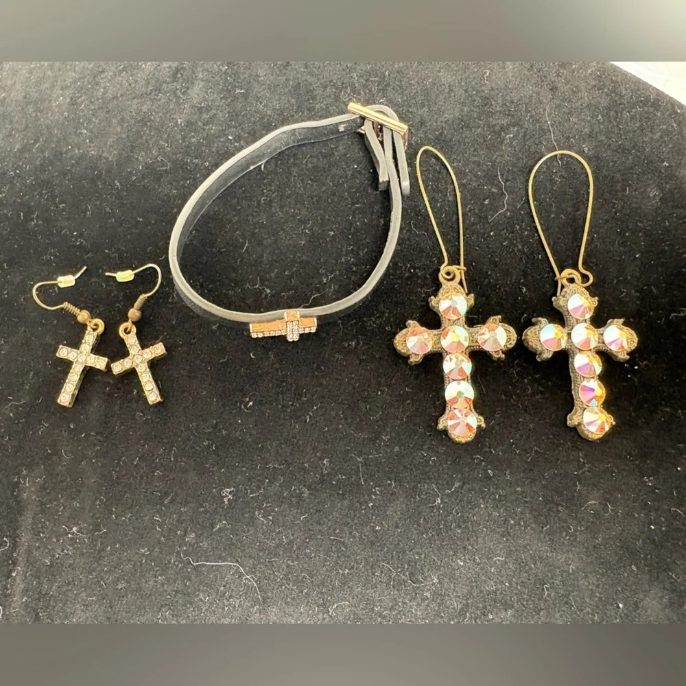 Gold Tone and Rhinestone Cross Earrings and Bracelet Set